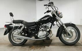 SUZUKI マローダー125 NF48A