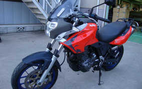 APRILIA PEGASO STRADA 650 2005 VD00