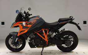 KTM 1290 SUPER DUKE GT 2023