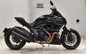 DUCATI DIAVEL DARK 2013 G102J