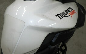 TRIUMPH TIGER 800 2013 RE15B8