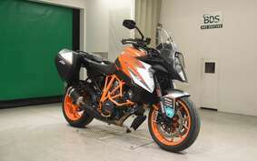 KTM 1290 SUPER DUKE GT 2022