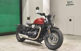 TRIUMPH BONNEVILLE BOBBER 2023