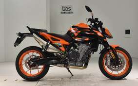 KTM 890 DUKE GP 2023