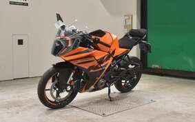 KTM 390 RC 2022 JYJ40