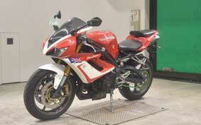 TRIUMPH DAYTONA 675 2010