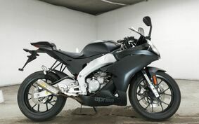 APRILIA RS4 50 VXJ0