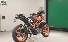 KTM 390 DUKE 2019 JPJ40