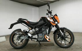 KTM 125 DUKE JGA40