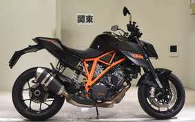 KTM 1290 SUPER DUKE R 2016 V3940