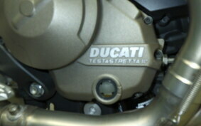 DUCATI MONSTER 821 2015