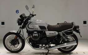 MOTO GUZZI V7 SPECIAL 2022