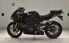 TRIUMPH DAYTONA 675 2007