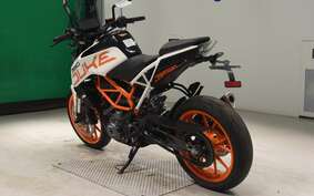 KTM 390 DUKE 2017 JPJ40