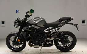 TRIUMPH STREET TRIPLE R 2024