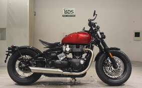 TRIUMPH BONNEVILLE BOBBER 2024