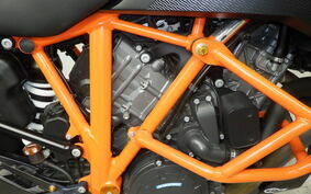 KTM 1290 SUPER DUKE GT 2020 V6940