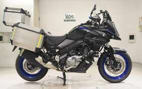 SUZUKI DL650 ( V-Strom 650 ) XTA 2022 C733M