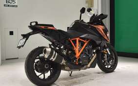 KTM 1290 SUPER DUKE GT 2023