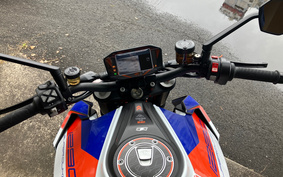 KTM 1290 SUPER DUKE R 2019 V3940