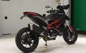 DUCATI HYPERMOTARD 820 2013