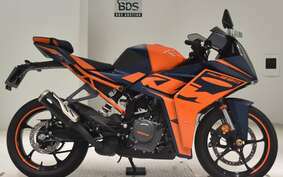 KTM 390 RC 2022