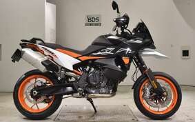 KTM 890 SMT 2024