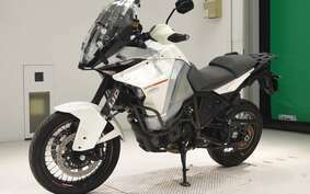 KTM 1290 SUPER ADVENTURE T 2015