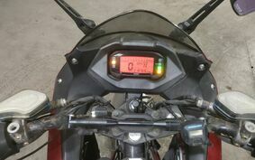 SUZUKI GIXXER 150 SF 不明