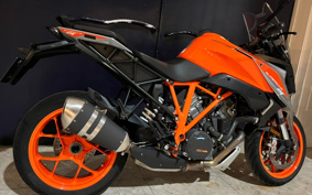 KTM 1290 SUPER DUKE GT 2020 V6940