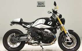 BMW R NINE T 2014