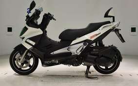 APRILIA SR MAX 125