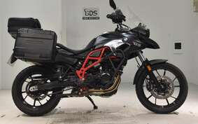 BMW F700GS