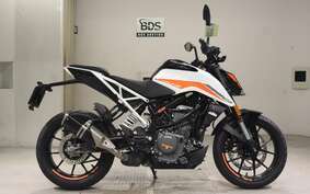 KTM 390 DUKE 2024