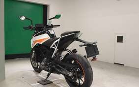 KTM 390 DUKE 2021 JPJ40