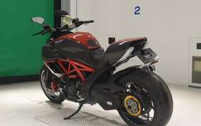 DUCATI DIAVEL Carbon 2011