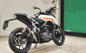 KTM 390 DUKE 2024