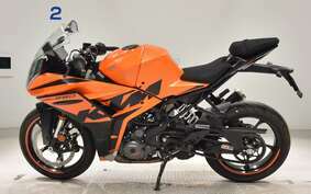 KTM 390 RC 2023 JYJ40