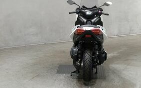 YAMAHA X-MAX300 SH08