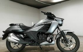 SUZUKI イントルーダー150 DY11A