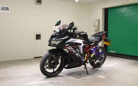 KAWASAKI ZX-25R ZX250E