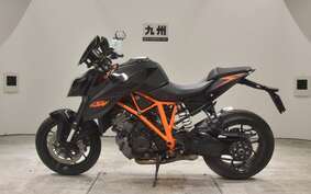 KTM 1290 SUPER DUKE R 2016 V3940