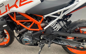 KTM 390 DUKE 2021 JPJ40