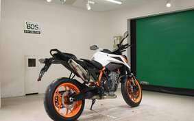 KTM 890 DUKE R 2024