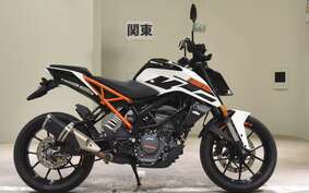 KTM 125 DUKE JPA40