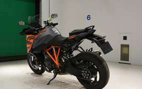 KTM 1290 SUPER DUKE GT 2023