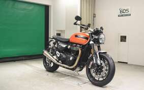 TRIUMPH SPEED TWIN 2023 AD85H4