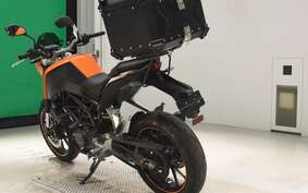 KTM 200 DUKE JUC4D