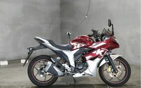 SUZUKI GIXXER 150 SF 不明