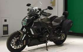 DUCATI DIAVEL STRADA 2014